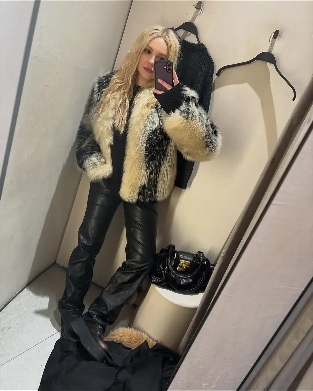 S93ebb91b142042b397fb66637008f27aT