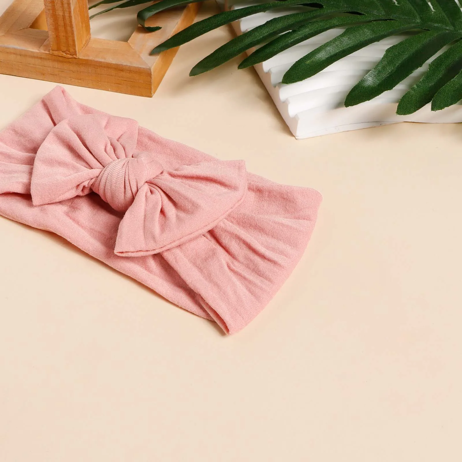 3pcs  선물 세트 고양이 자수 광장 담요 삼각형 턱받이 활 머리띠  아이를위한 설정 일일 다기능 액세서리