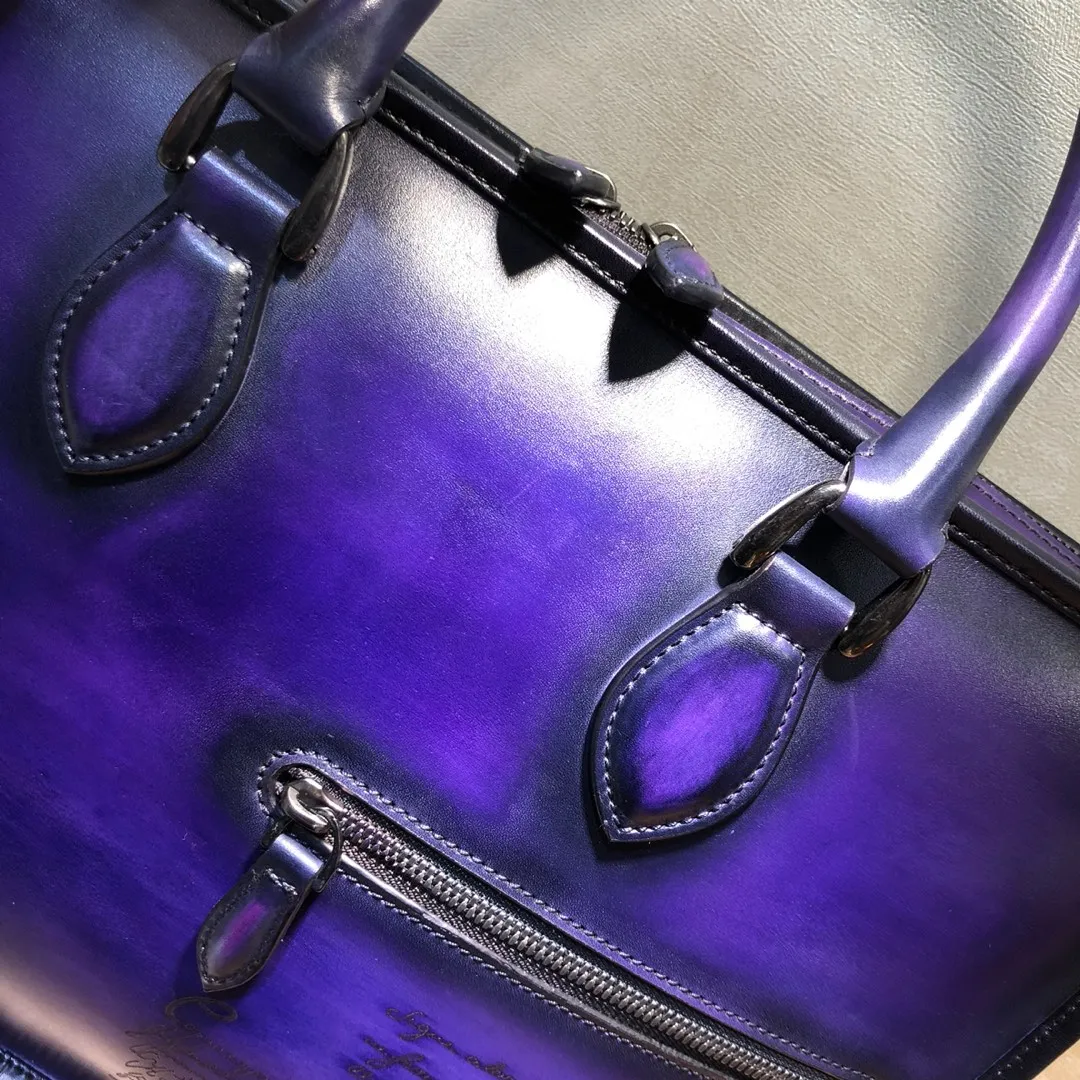 Рисунок 6 - Деловой мужской портфель из натуральной