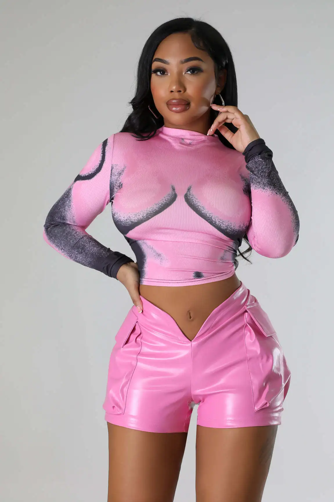Women PU Faux Leather Low Waist Shorts with Pockets 2023 Summer Sexy Pink Cargo Pants Y2k Safari Streetwear Club Outfits