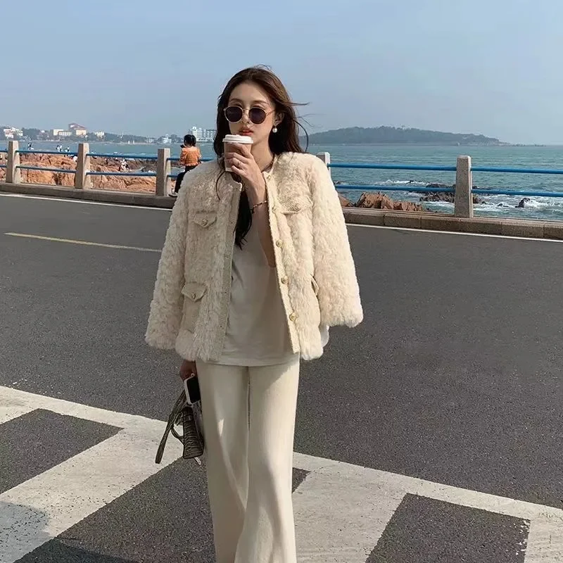 Thickened Little Fragrant Wind Lamb Wool Coat Female 2023 Autumn and Winter New All-in-one New Wear Plush Loose Shirt Ins Tide