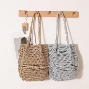 Borsa a secchiello casual boho intrecciata a mano, grande capacità, design in paglia con dettagli metallici, borsa a secchiello dorata fatta a mano, borsa a tracolla da spiaggia