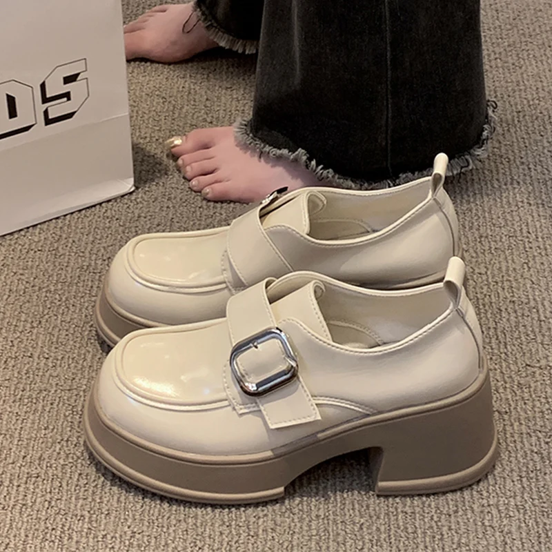 

Модные женские осенние лоферы на массивной платформе, новинка 2024, Брендовые повседневные удобные дизайнерские кроссовки, трендовая женская обувь из искусственной кожи