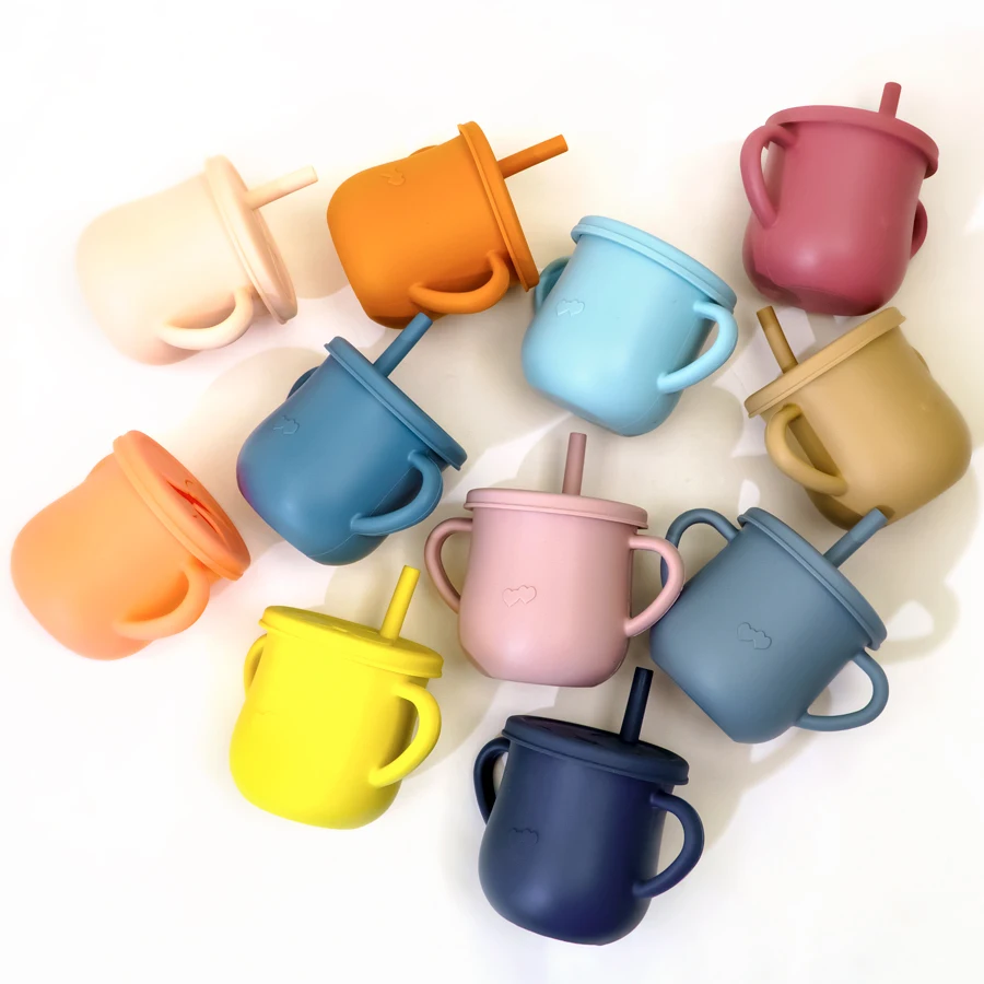 8PCS Baby Feeding Set Waterproof Bibs Kids Sucker Dinner Plate Antislip Bowl Spoon Cup  Children's Tableware Baby Stuff 6
