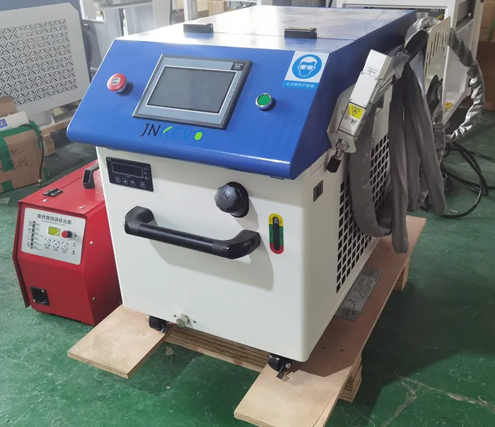 Handheld 3 In 1 Laser 1500w 2000w 3000w Steel Welding Machine Metal Rust Removal 2