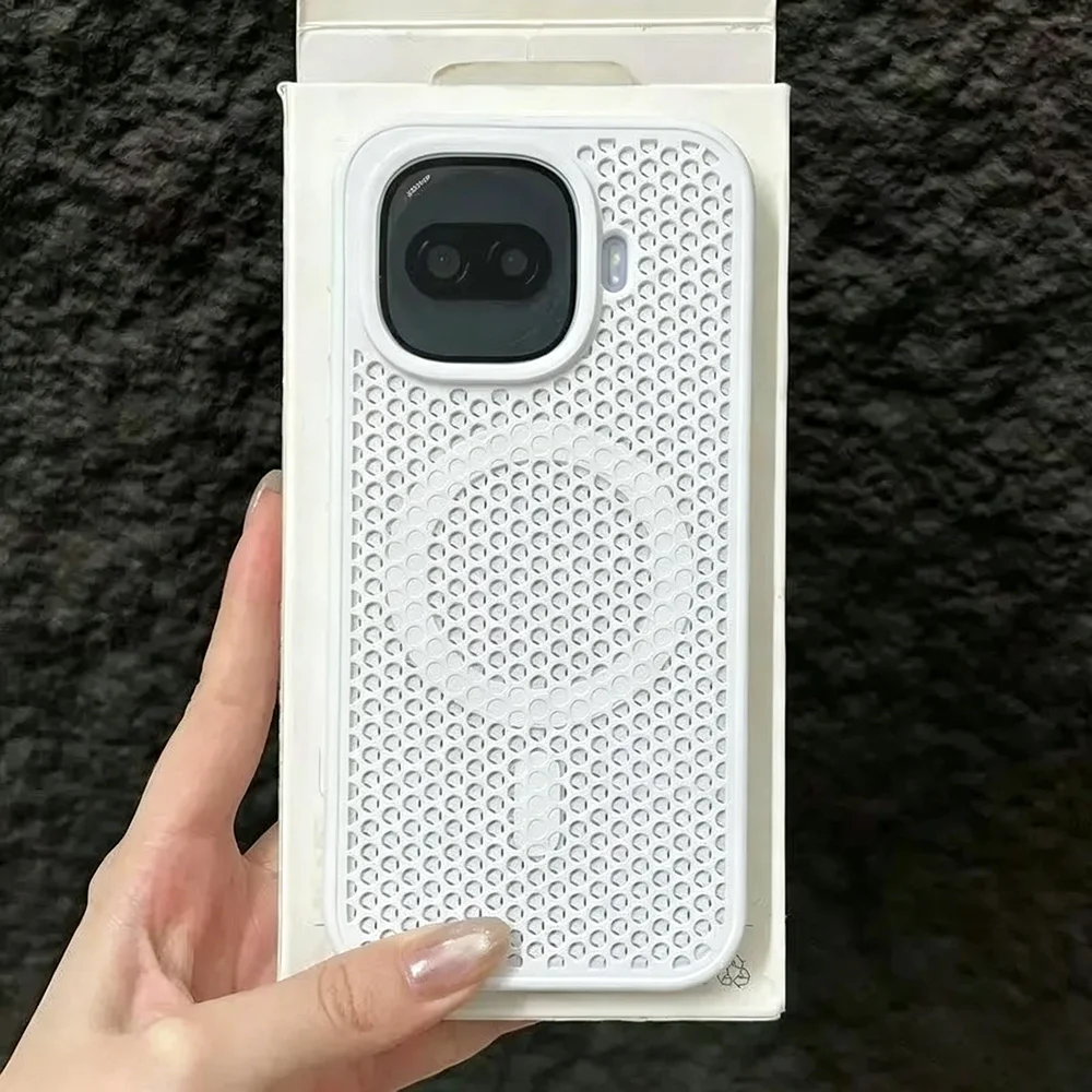 Magnetic Cooling Mesh Breathable Shockproof Phone Case with Heat Dissipation