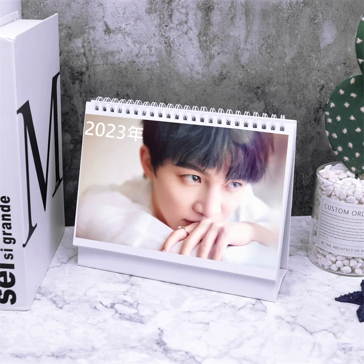 Cantante Cinese Zhou Shen 2023 Calendario Scrivania Semplice Planner Decorazione 13 Pagine Scrivania Calendario In Piedi Desktop