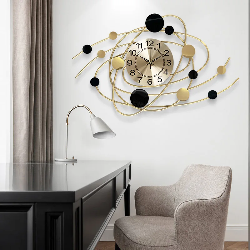 Grande Horloge Murale en Métal de 73x44cm