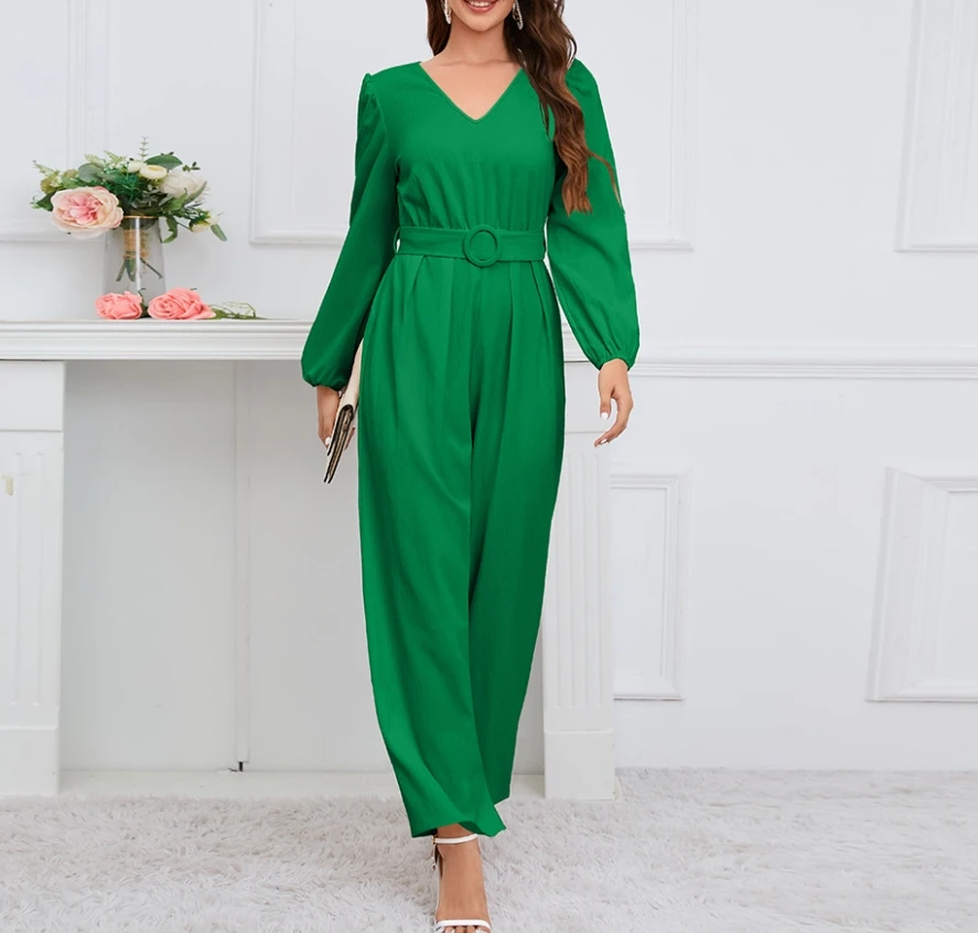 Рисунок 6 - Женский комбинезон с поясом