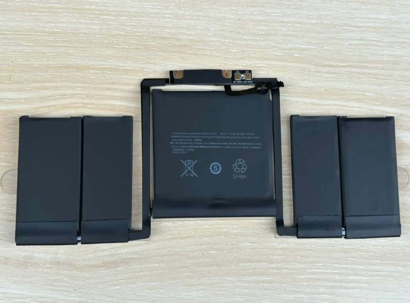 A1819 Battery for Apple MacBook Pro 13'' Touch Bar A1706 Late 2016