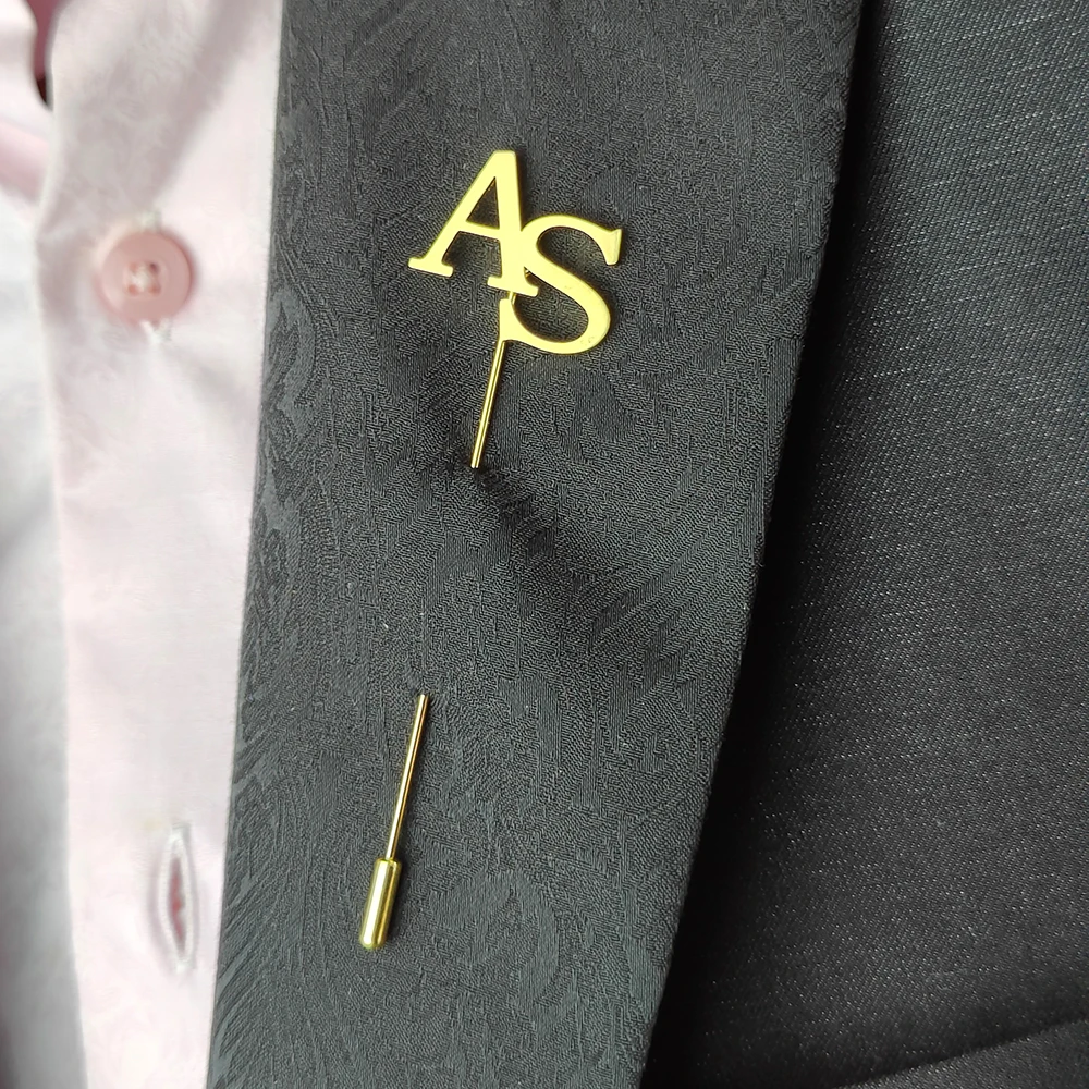 

Custom Lapel Pin for Groom Stainless Steel Men's Initials Letters Lapel Pin Personalized Wedding Best Man Jewelry Gift