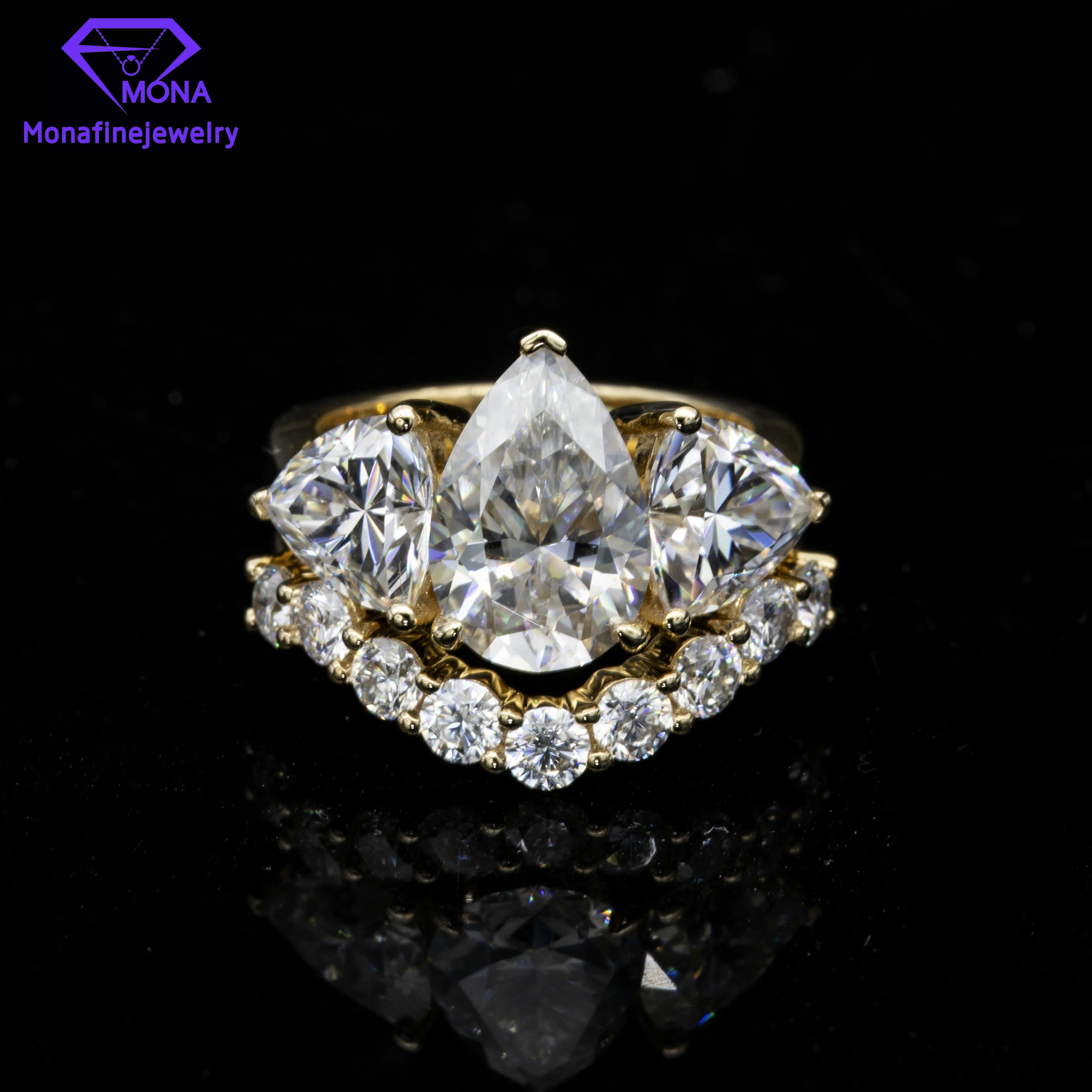 

Monafinejewelry 14K Yellow Gold 3 Stone Center 2CT Pear Cut 7x10mm Moissanite Bridal Ring Set