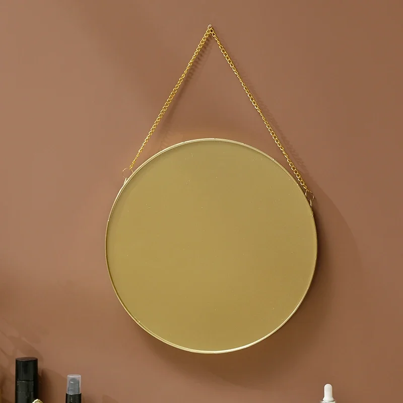 Рисунок 4 - Креативные настенные декоративные зеркала