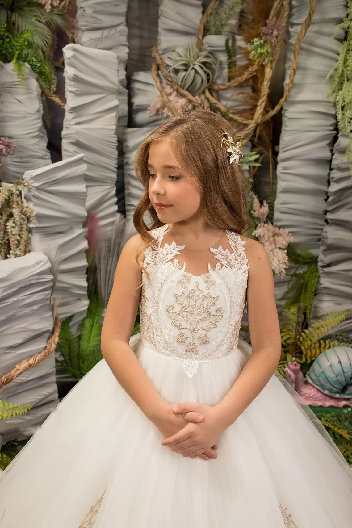 Flower Girl Dress For Wedding Floor Length Appliques Birthday Ball Gowns Princess First Communion Dress Ivory Lace Champagne