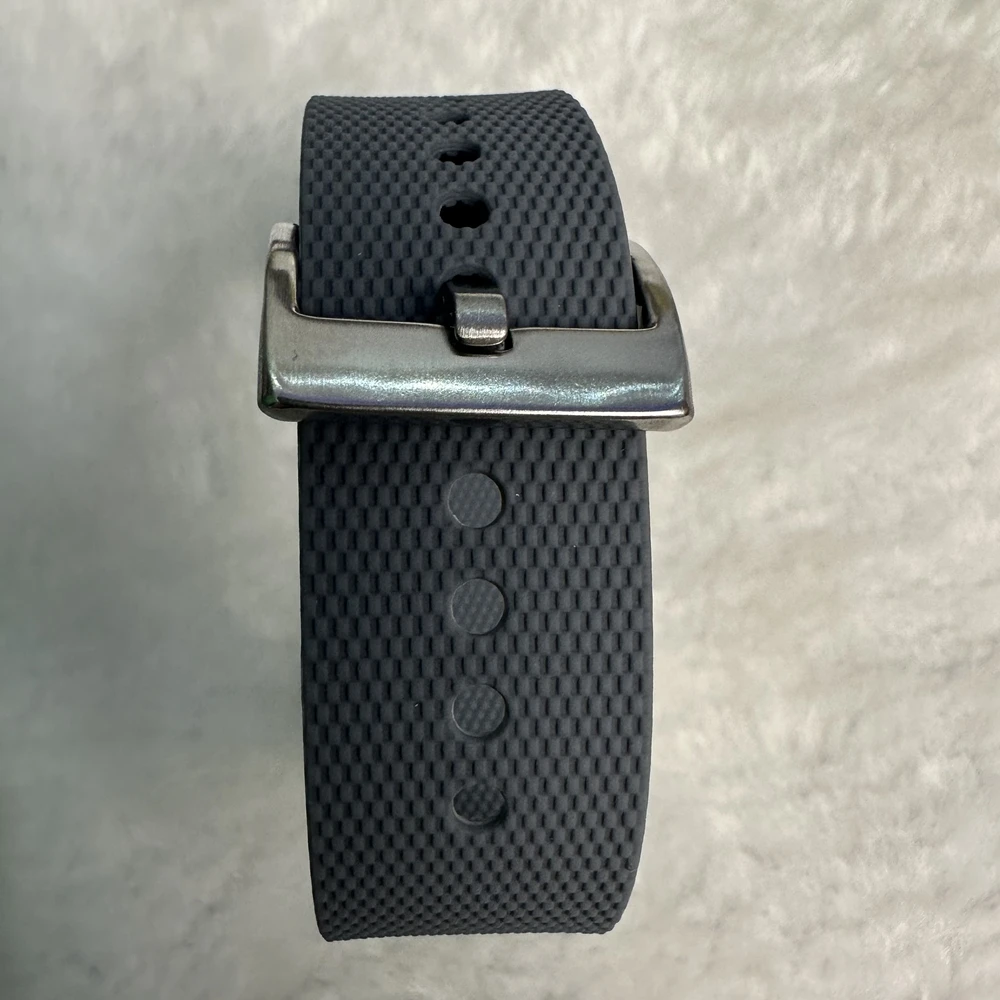 Premium Waterproof Silicone Rubber Watch Strap - Elastic Woven Pattern in Vibrant Colors