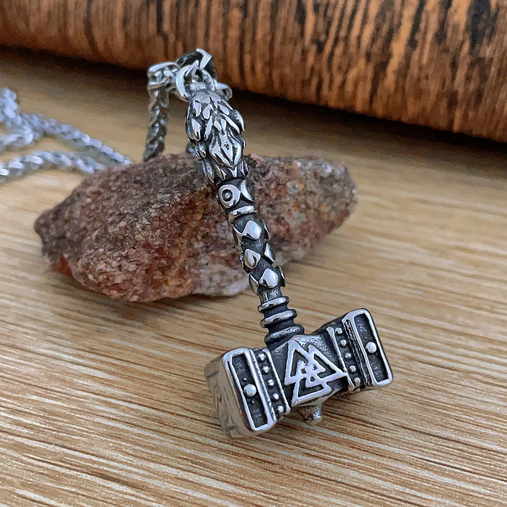 

Nordic Mjolnir Thor's Hammer Pendant Necklace Stainless Steel Vintage Odin Viking Valknut Necklace Men Chain Amulet Jewelry Gift