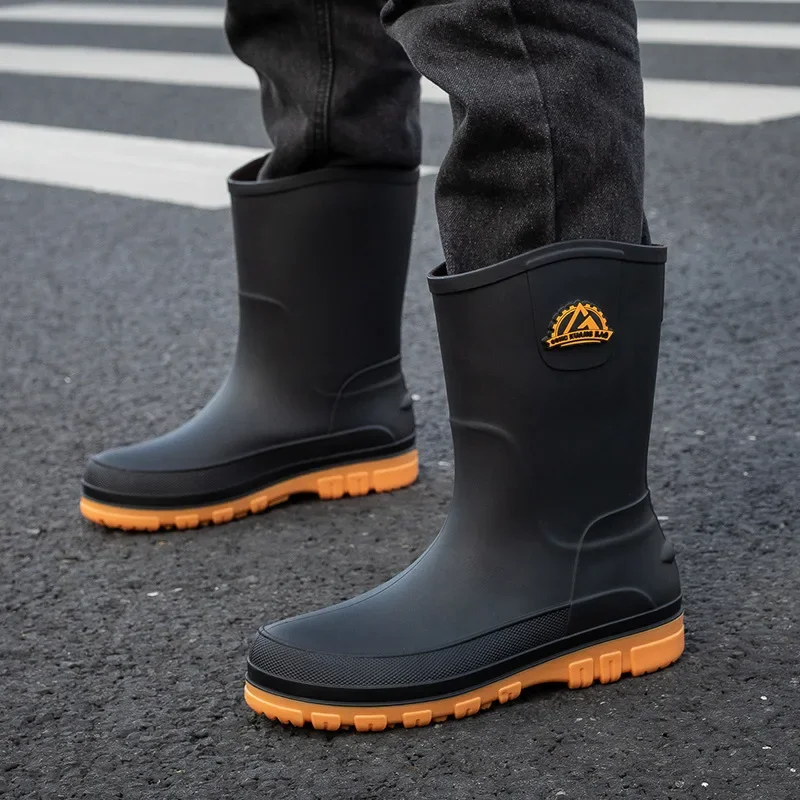 Bottes de pluie mi-mollet homme légères semelle souple PVC antidérapantes mode durable