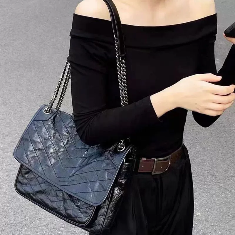 

Top quality Luxury goods [1-1] Bags for women 2024 genuine leather chain shoulder bag designer solid color crossbody bag