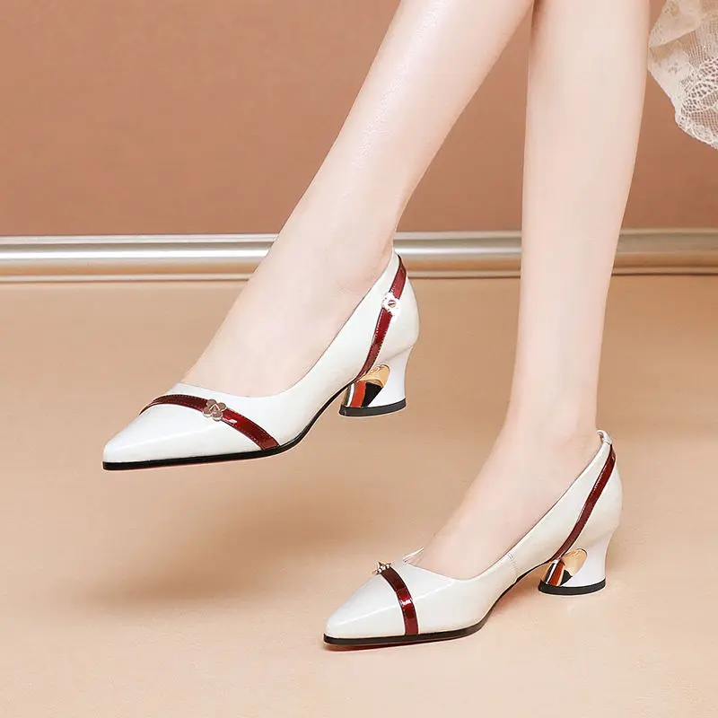 

New Female Shallow Mouth Pointed Head Coarse Medium Heel Comfortable Soft Leather Fashion Temperament Solid Color Leather Shoes