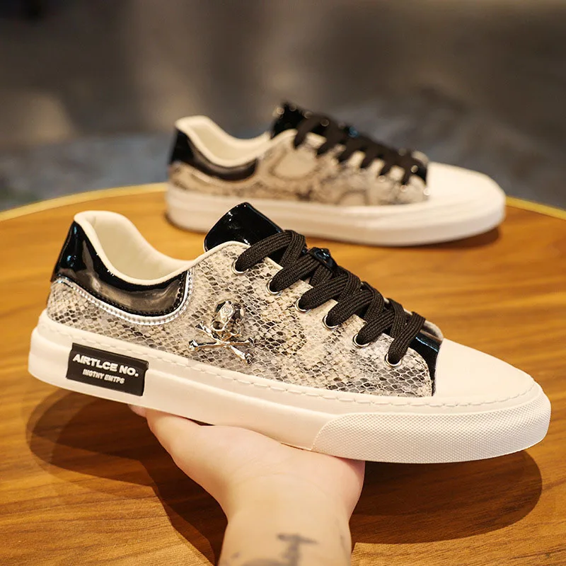 

Кроссовки мужские кожаные, роскошные кеды в европейском стиле, змеиная кожа, плоская подошва, обувь для скейтборда, модная уличная трендовая обувь