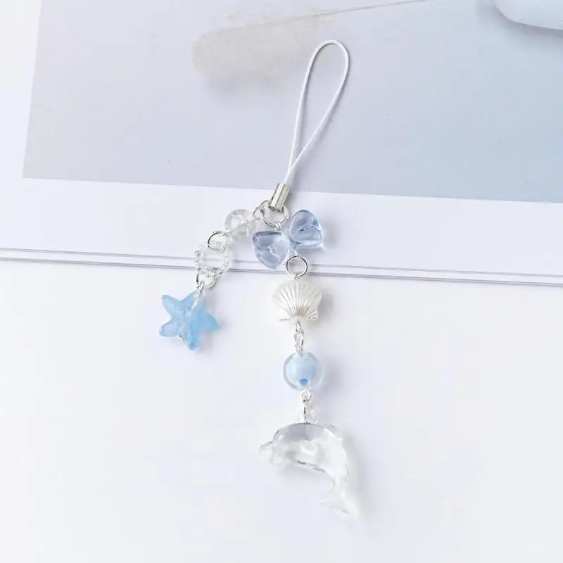 Adorable Handcrafted Beaded Shark Keyring Accessory - Y2K Aesthetic Fish Charm