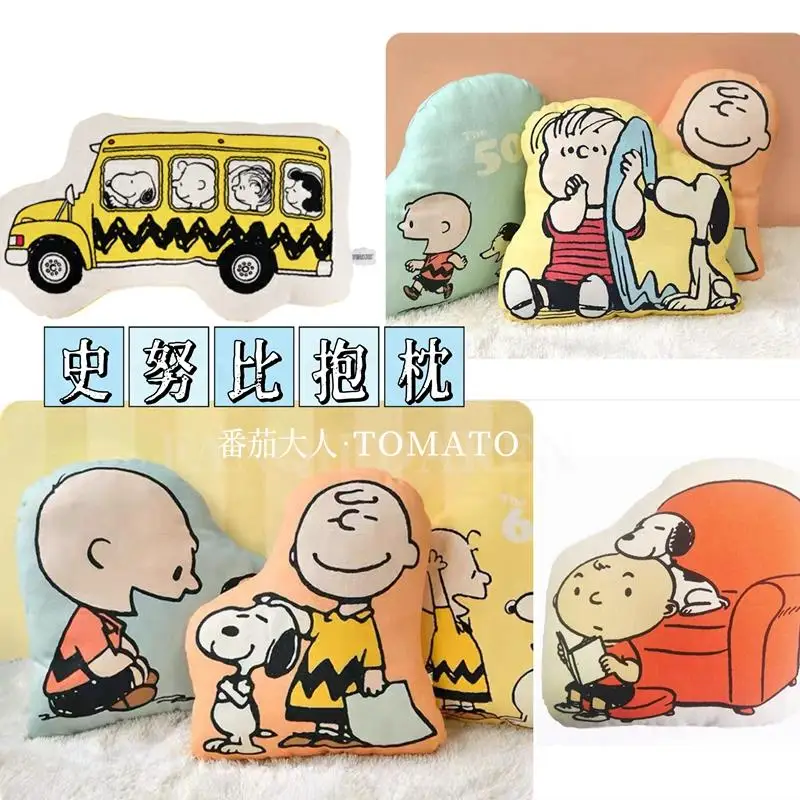 

Декоративная плюшевая подушка в стиле ретро для детской комнаты