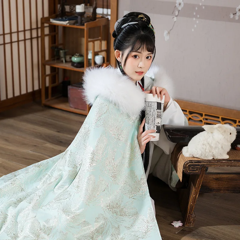 

Yourqipao Han Chinese Clothing Women's Winter Long Antique Style Cape Cloak Thickened Warm Fur Collar Shawl Cloak To Keep Warm