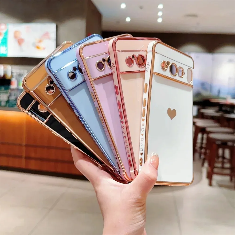 Fashion Love Heart Plating Shockproof Soft Lens Protection Case