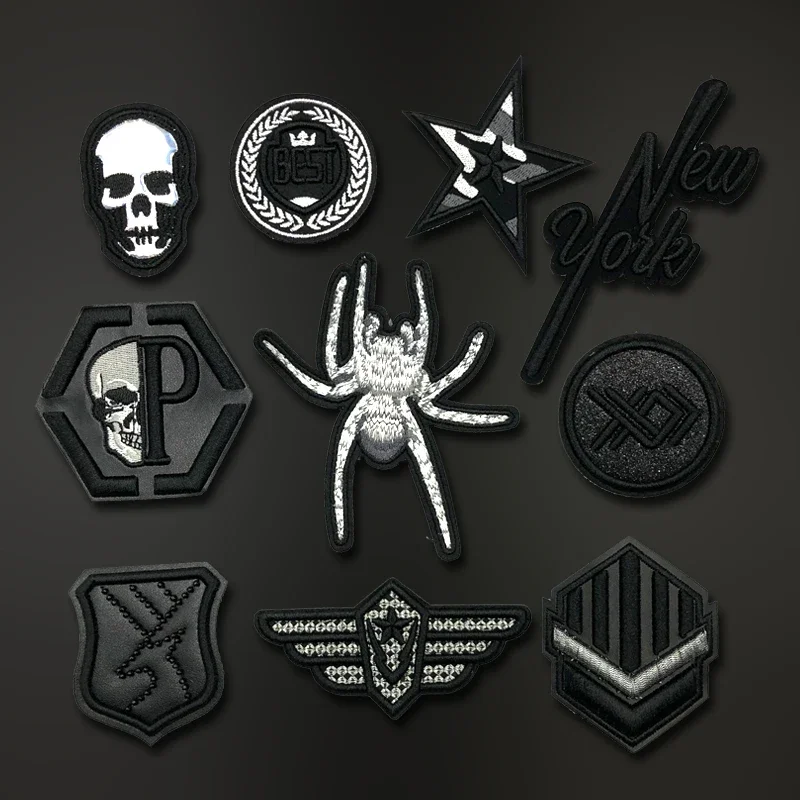 3D Leather Skull Black Sewing Embroidery Patches for Clothing Biker Decorative Clothes Patch Applique Sew on Applications