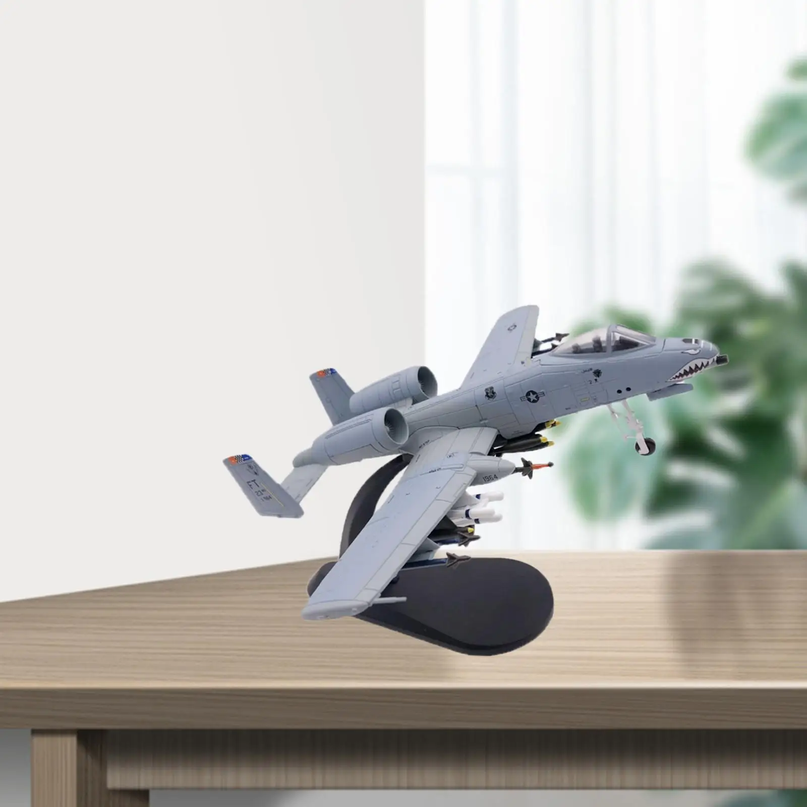 Baoblaze USA A-10 Attacker Aircraft 1:100 Scale Warthog Diecast Display Model with Stand Home Office Decoration or Gift