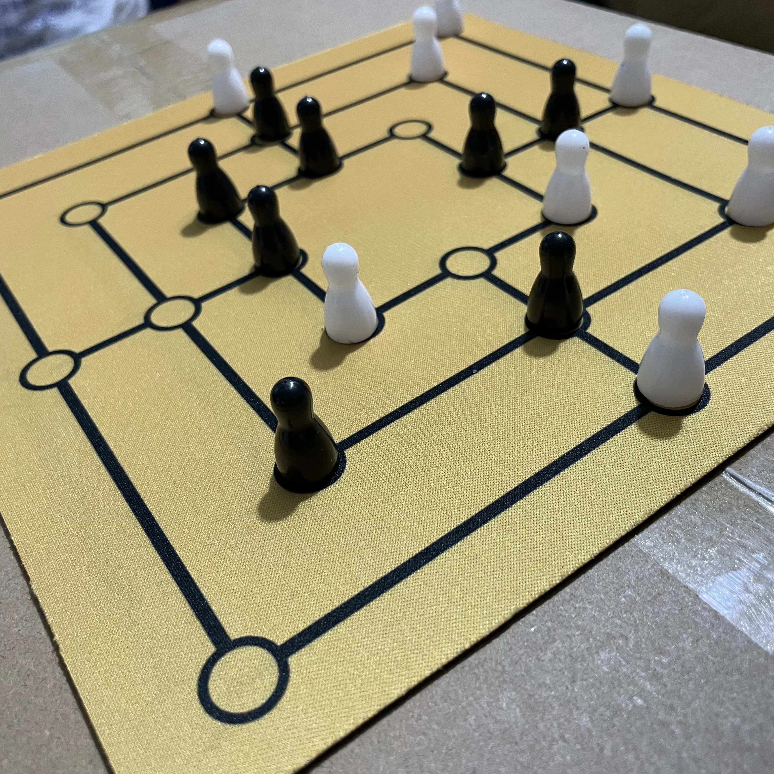 Nine Men's Morris Rubber Pad Mouse Pad Material Chessboard 24cm Portable Chess Game board game,table games
