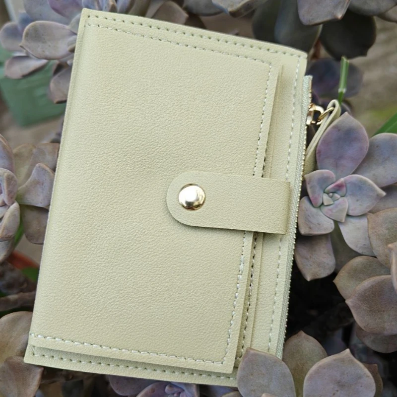 Elegant Women's Leather Wallet - Compact, Slim, Multi-Card Holder with Hasp Closure