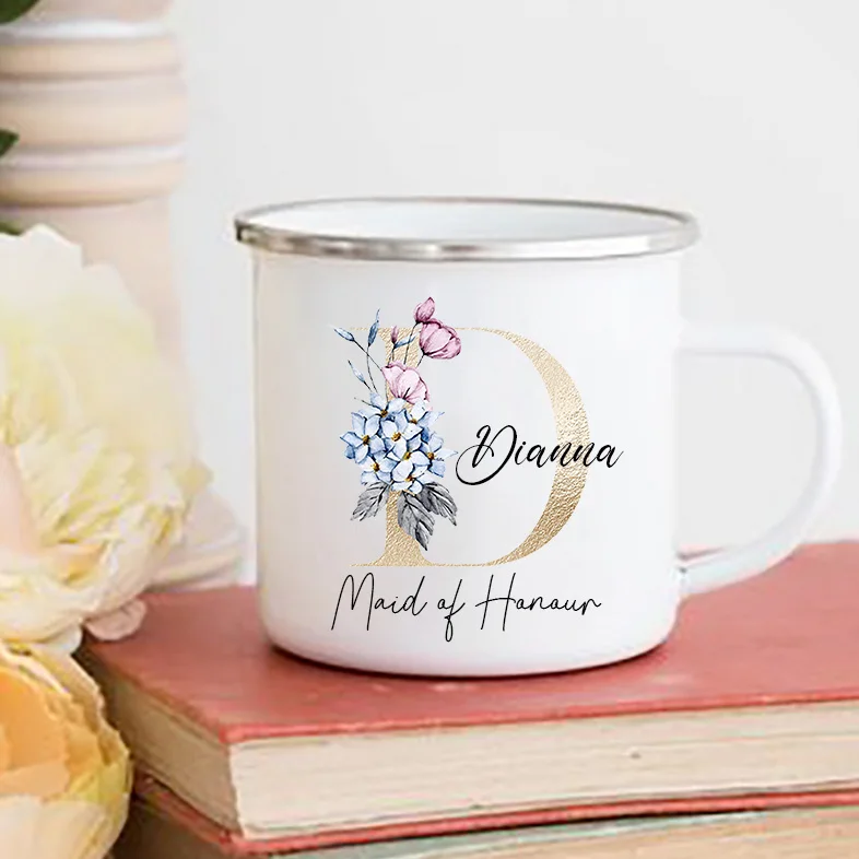 Mug personnalisé Initiale dorée fleurie