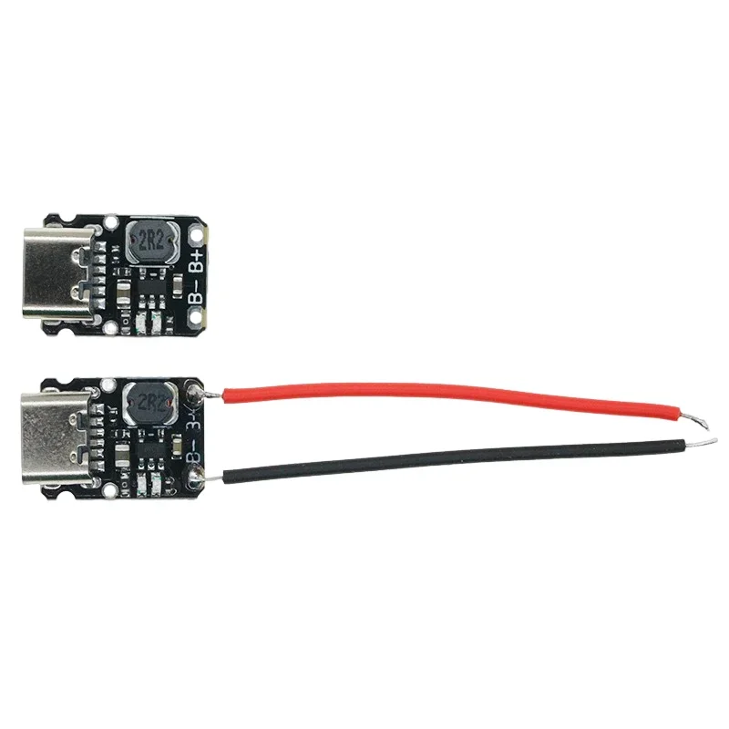 보호 기능이 있는 5V 출력 부스트 18650 type-C를 갖춘 미니 리튬 배터리 충전 모듈
