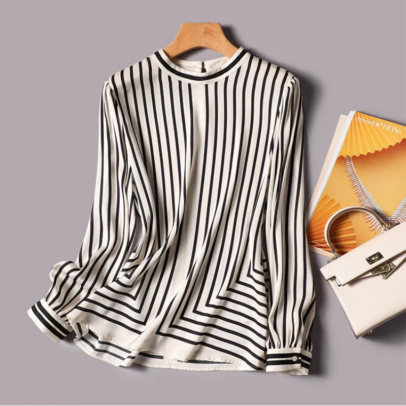 

Summer Casual Chiffon Women's Blouse Long Sleeve O-Neck Buttons Stripe Shirt