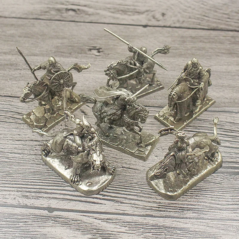 66mm Solid White Copper Spanish Cavalry Soldier General Military Model Sculpture Desktop Decoration Game Chess Piece Ornament |