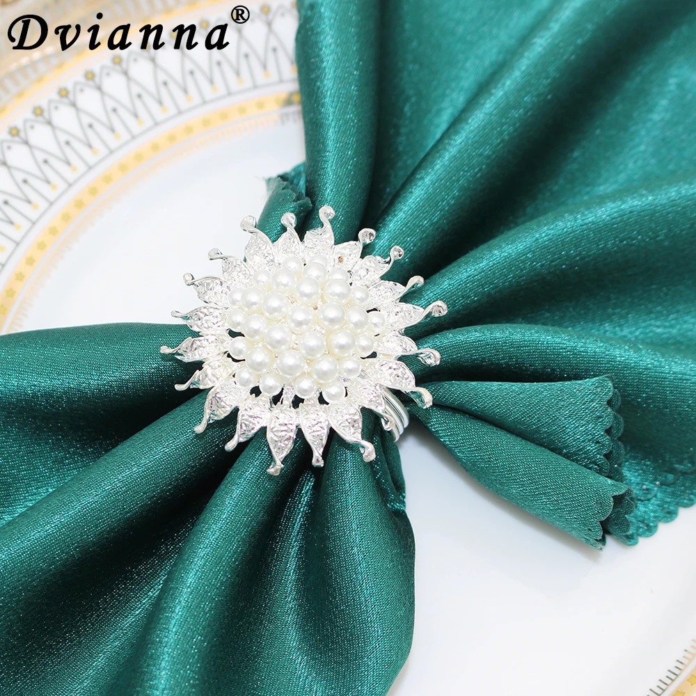 

6pcs Pearl Sunflower Napkin Rings Silver Napkin Holder Table Napkin Buckles for Dinning Table Setting Christmas Wedding HWP04