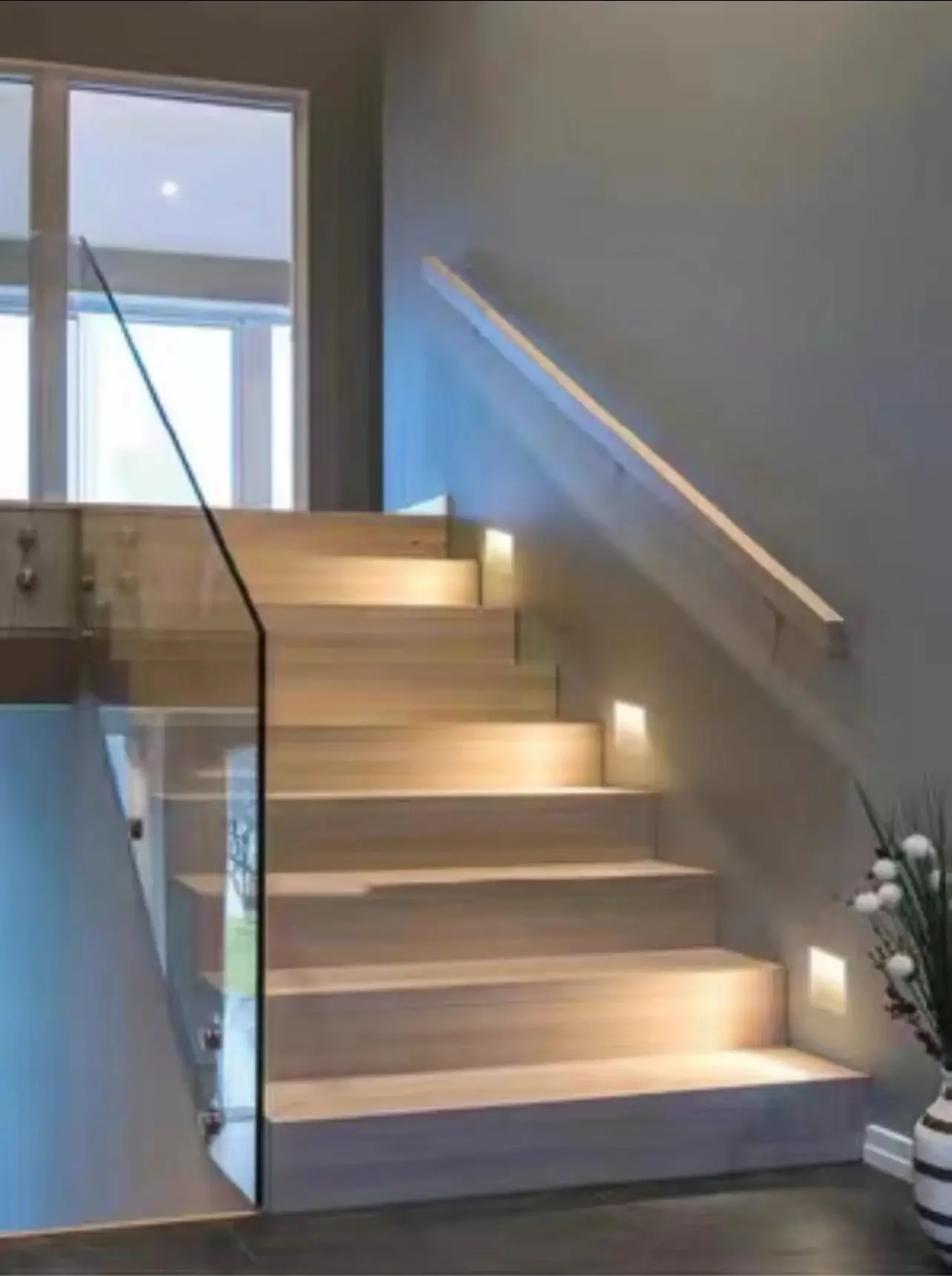 Description Picture 3 of itemEmbedded Frameless LED Step&Stair Wall Lamps 3W Motion Sensor Indoor Bedroom Ladder Foyer Corner Intelligent NightLight
