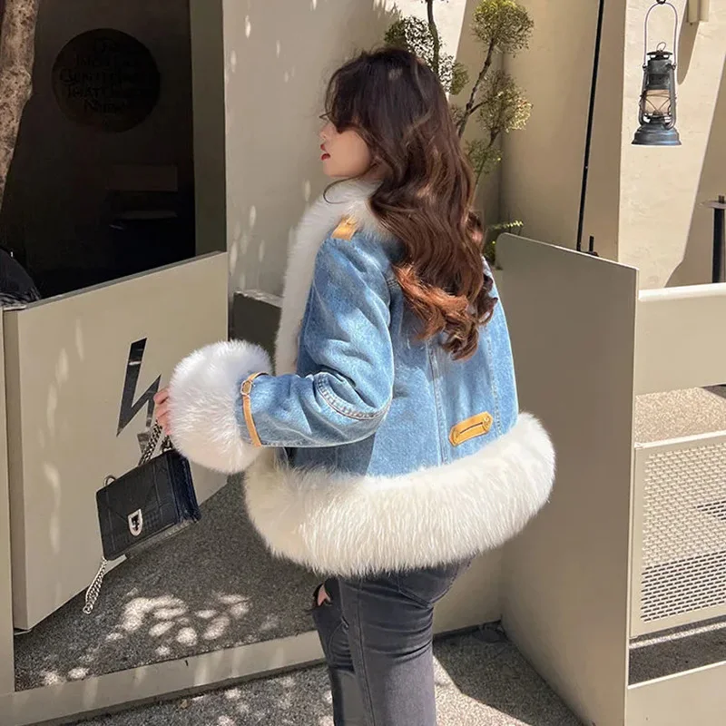 

Faux Fox Fur Winter Jacket Short Jeans Coats Women 2023 Loose Motorcycle Denim Jackets Female Streetwear Large size Outerwear