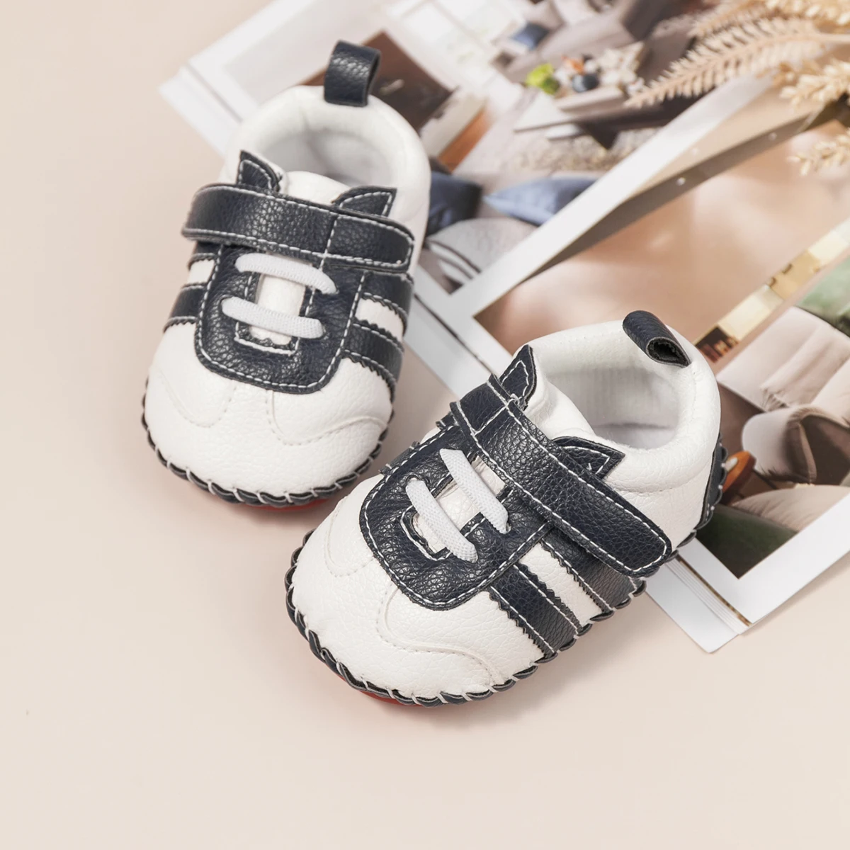 Nette Cartoon Baby Junge Mädchen Leder Casual Sneaker Exquisite Blume Herz Gestreiften Erste Wanderer Gummi Weiche Anti-slip Flache sohle – Detail 6