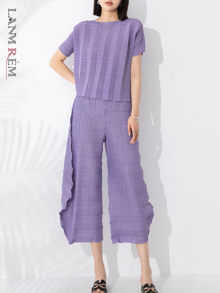 

LANMREM Casual Pleated 2 Pieces Set For Women Round Neck Short Sleeves Tops High Elastic Waist Wide Leg Trousers 2023 2YA3765