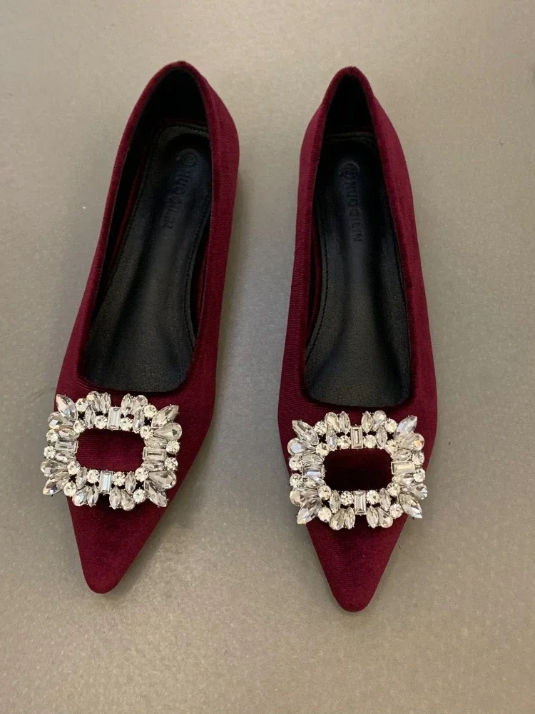 2025 Spring and Autumn New French Fashion Red Pointed Suede Water Diamond Shallow Mouth Flat Flat Casual Women's Shoes 3