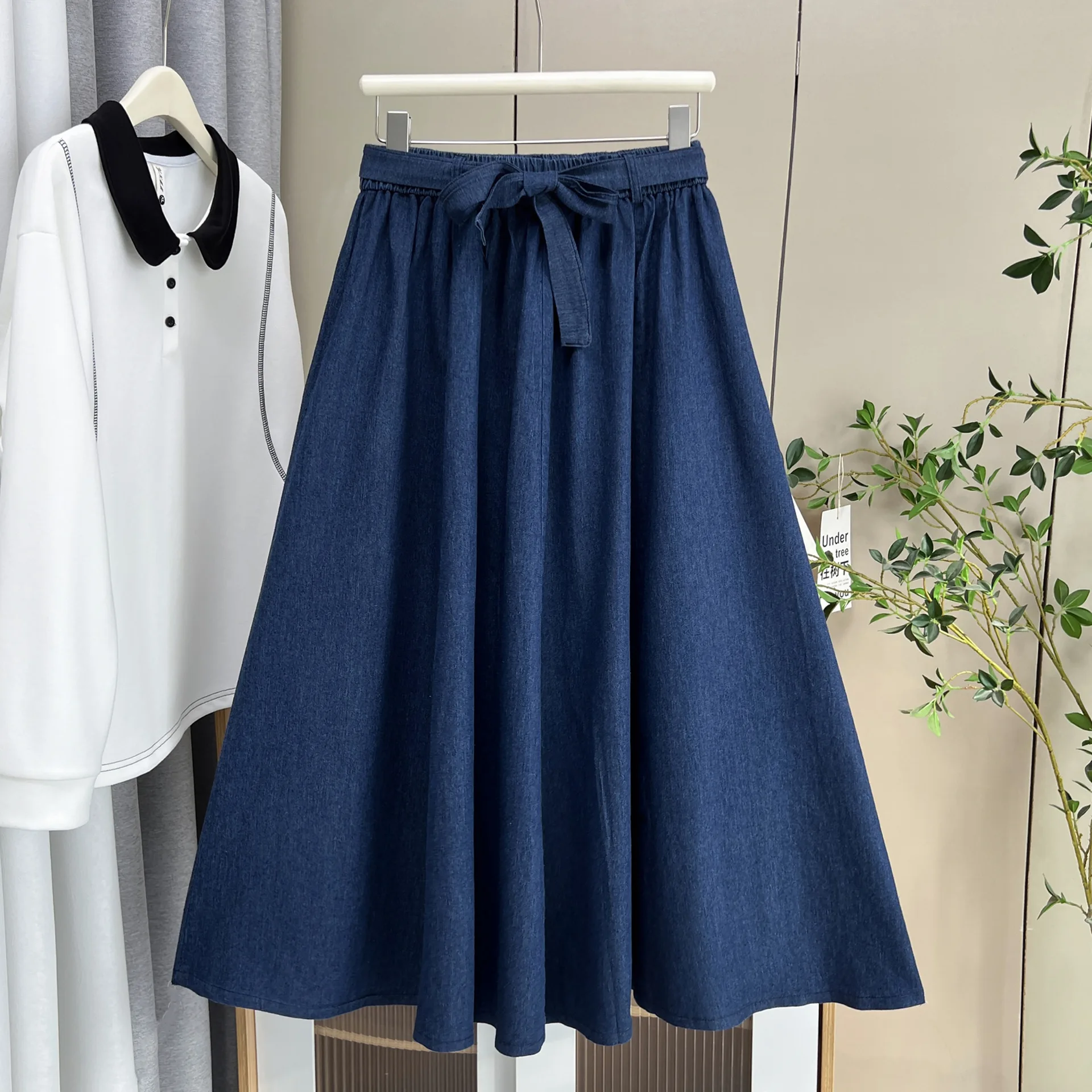 Fashion Plus Size Women's Denim Skirt 2025 Autumn New Style Casual Drawstring High Waisted Mid Length A-Length Skirt 572