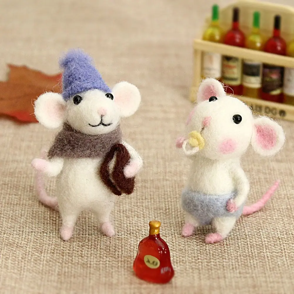Needle Felting Kit Wool Felting Kit Needle Felting Painting Kit DIY Mouse Wool Felting Toy Kit