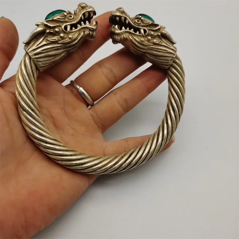 

Tibetan Silver Inlaid Dragon Head Bracelet Rotating Bracelet Fashion Bangles Personality Charm Jewelry Exquisite Men Women Gift1