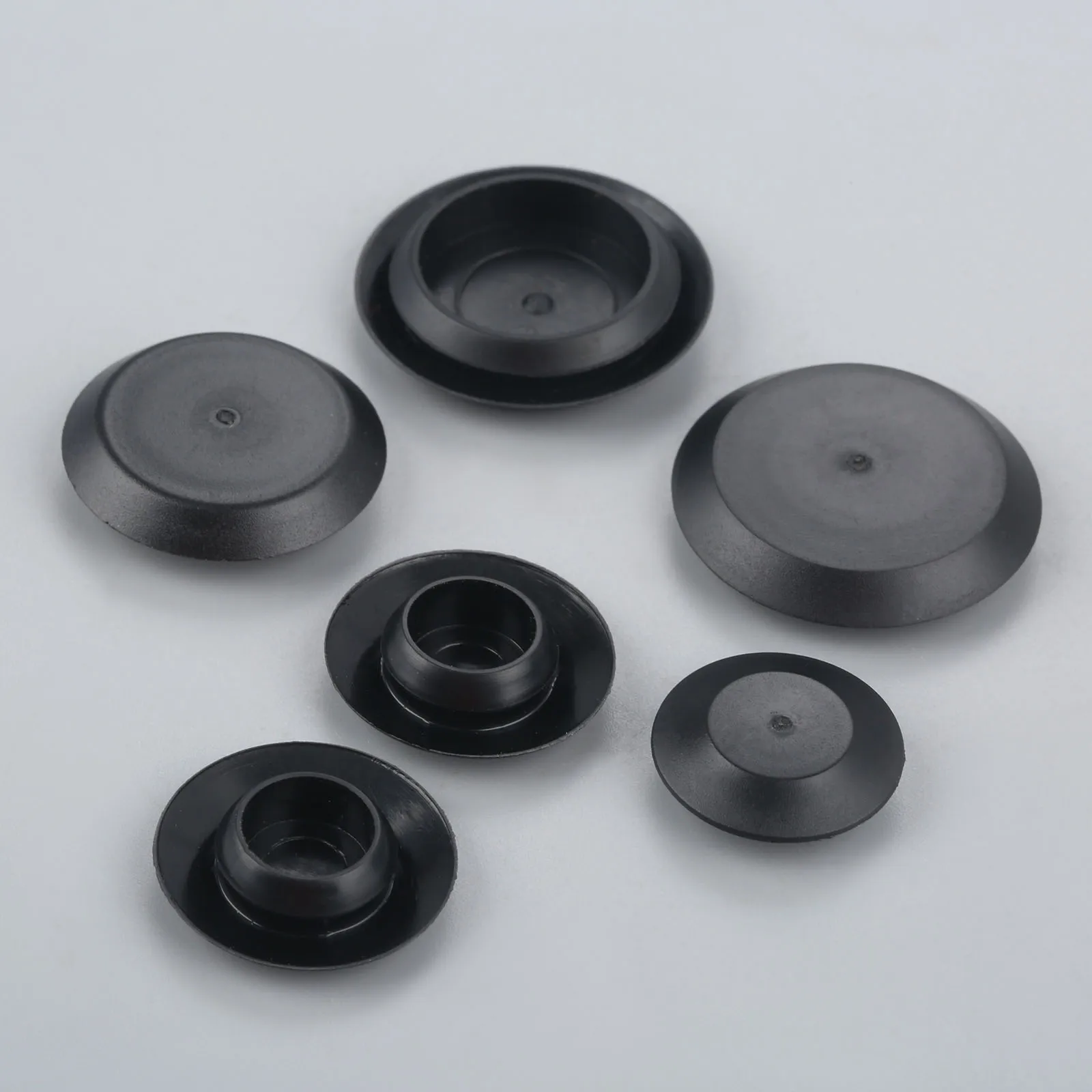 K4 Plastic 1/4\" Dash Hole Plug
