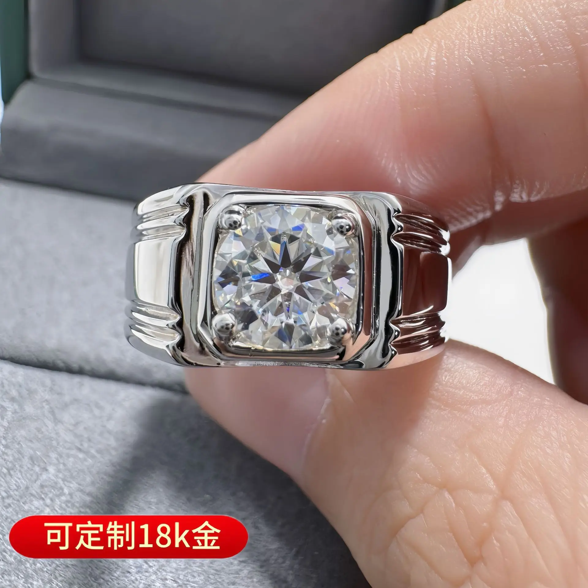 Simple Fashion 1ct Moissanite Ring PT950 Platinum Men - Sleek Design Calm, Platinum Sparkle, Low-Key Stylish Daily Wear