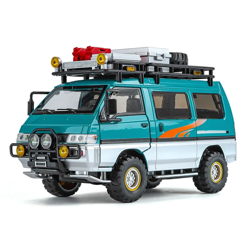Simulation 1/24 Mitsubishi Delica Alloy Off-road Vehicle