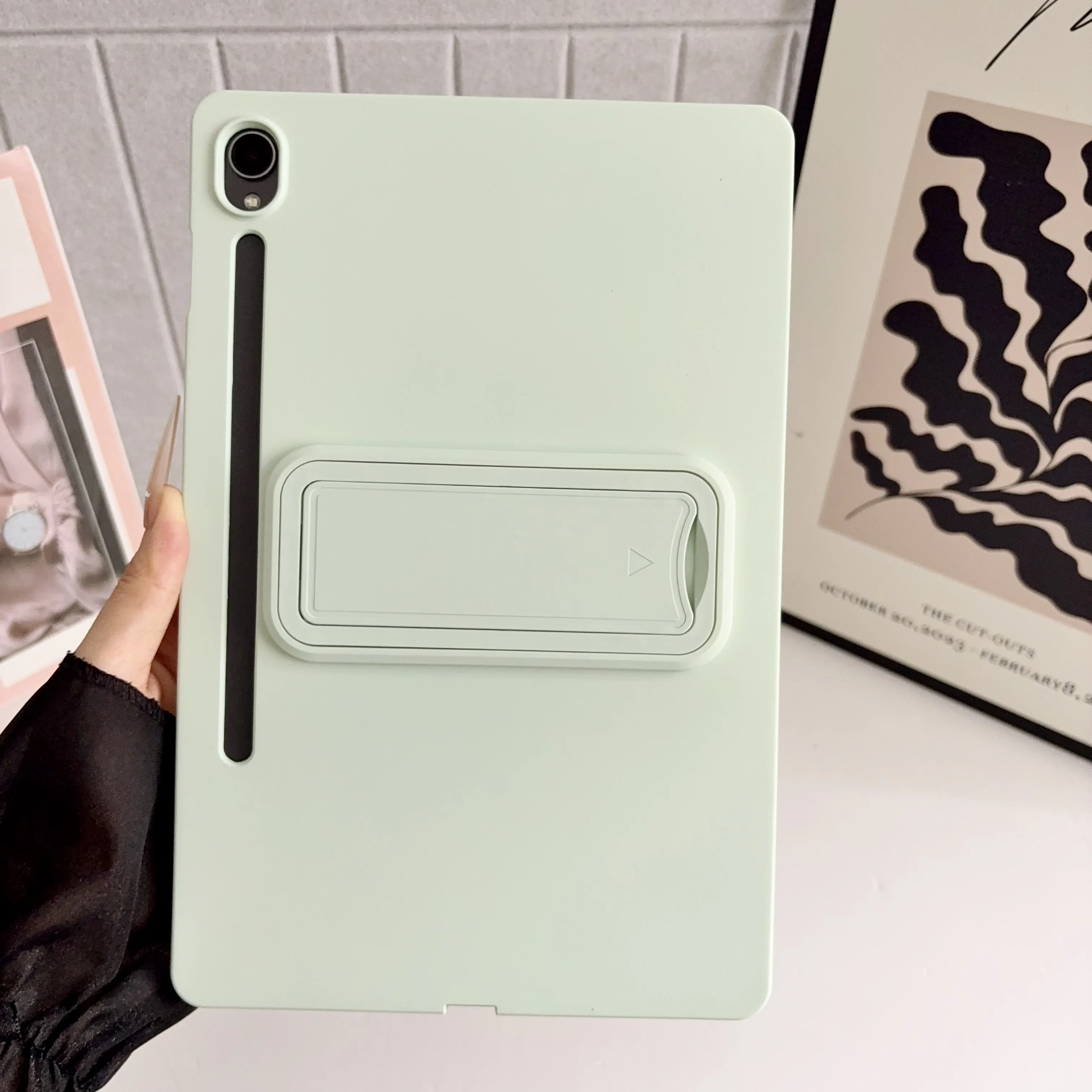 Universal Stand Tablet Case - Premium Protection and Versatile Viewing