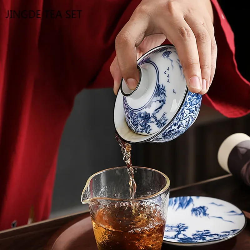 Chinese Vintage Blue and White Porcelain Gaiwan Handmade Ceramic Tea Bowl Teacup Home Teaware Tea Ceremony Personal Cup